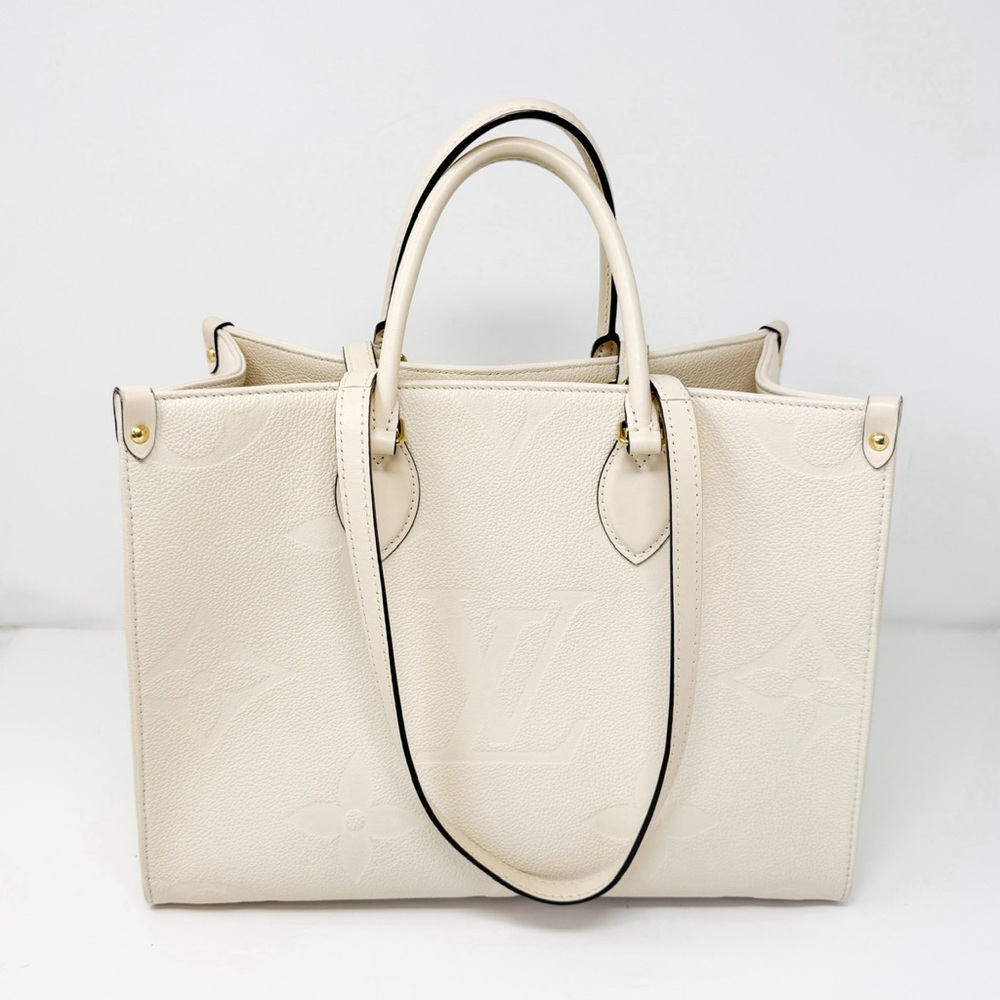 Louis Vuitton OnTheGo MM tote bag